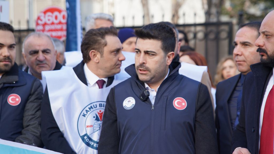 Maliye Bakanlığı Önü